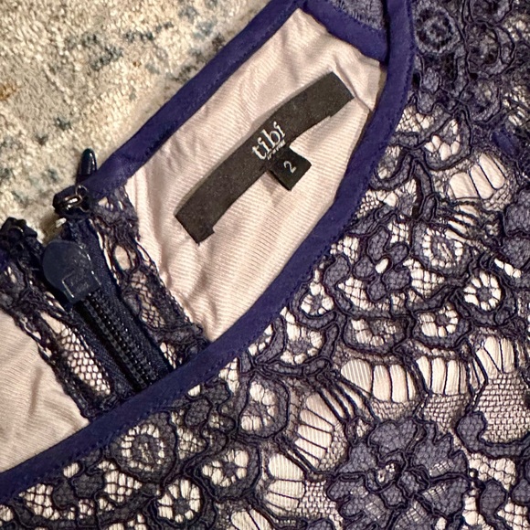 Lace Tibi dress - Picture 4 of 6